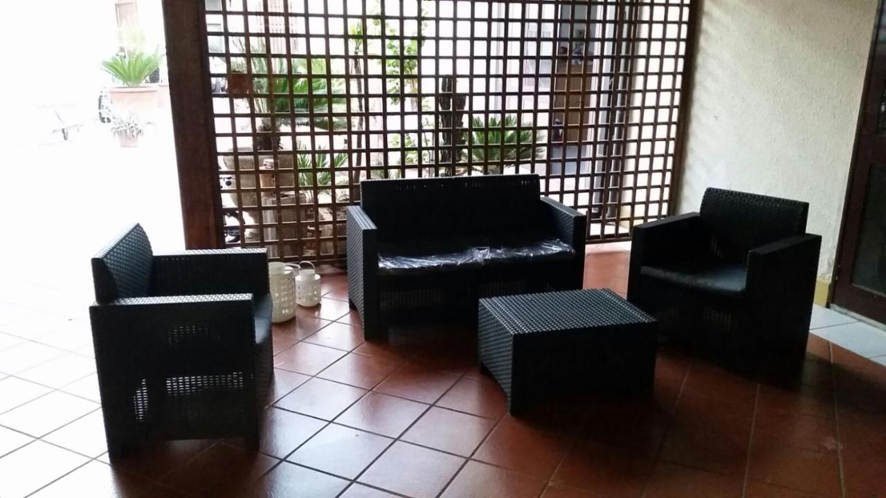 Le Volte Apartments Torchiarolo Bagian luar foto